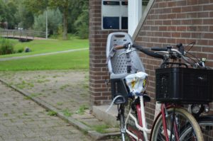 Foto van fietsen in Houten